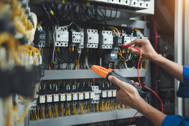 Best Commercial Electrician Services  in Sansom Park, TX